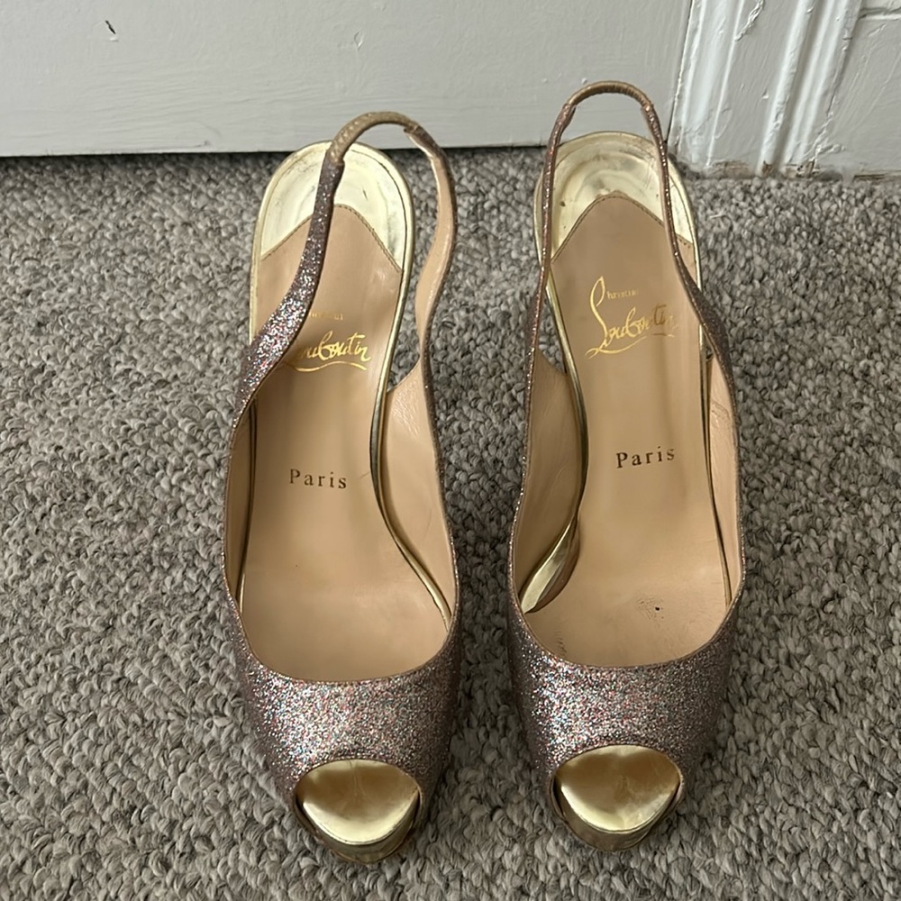 Christian Louboutin gold glitter heels 38